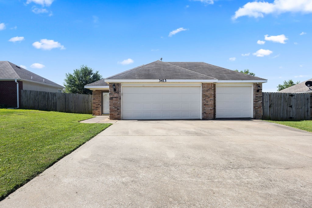 Picasso Blvd, Bentonville, AR 72712