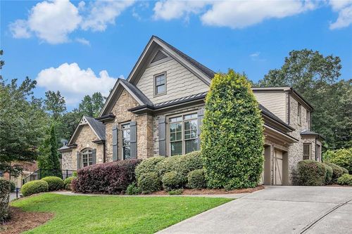 2953 Springbluff Ln, Buford, GA, 30519-4195 | Card Image