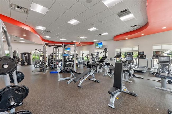 Exercise room featuring a drop ceiling | Image 27