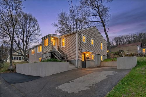 204 Talcott St, Woonsocket, RI, 02895-6740 | Card Image