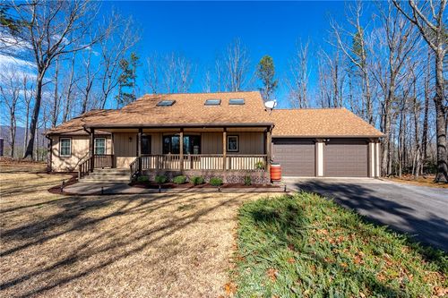 139 Rockcrest Ridge Rd, Cleveland, SC, 29635-9621 | Card Image