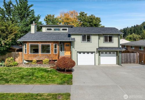 1709 2nd St Ne, Auburn, WA, 98002-5133 | Card Image