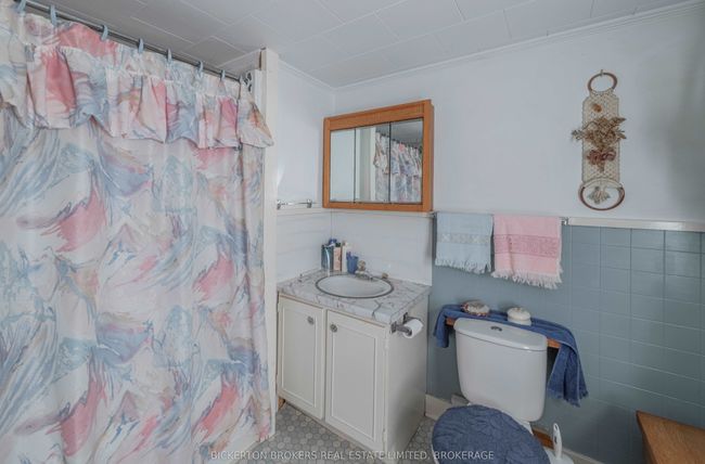 13 Garden St, House other with 3 bedrooms, 2 bathrooms and 4 parking in Lansdowne ON | Image 6