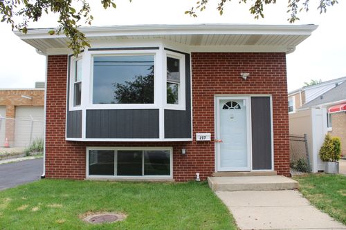 217 Eastern Ave, Bellwood, IL, 60104-1222 | Card Image