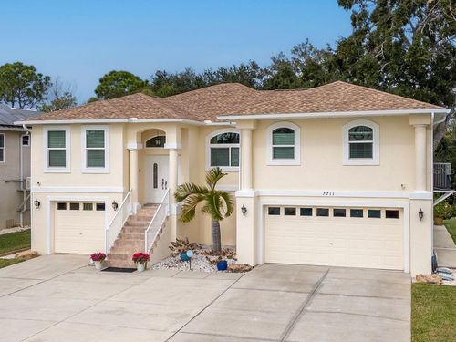 7711 Gulf Way, Hudson, FL, 34667-3950 | Card Image