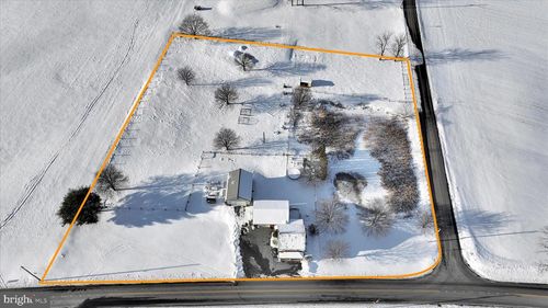 204 W Reistville Rd, MYERSTOWN, PA, 17067-3051 | Card Image