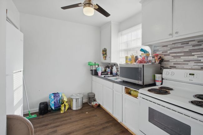 19672 Anglin St, House other with 2 bedrooms, 1 bathrooms and null parking in Detroit MI | Image 8