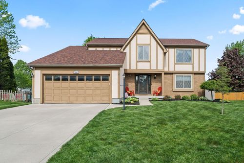 3261 Prairie Gardens Ct, Hilliard, OH, 43026-3818 | Card Image
