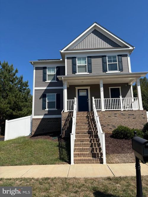 6619 Sacagawea St, Ruther Glen, VA, 22546-2966 | Card Image