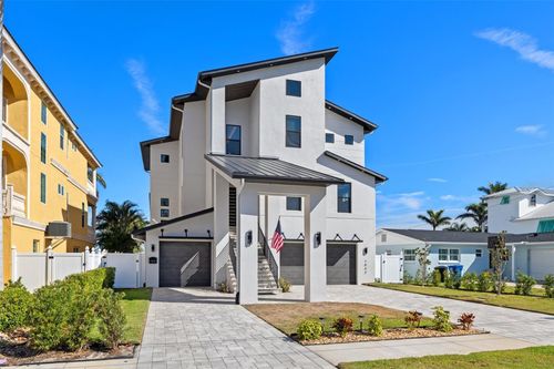 1843 Bayou Grande Blvd Ne, ST PETERSBURG, FL, 33703-1909 | Card Image