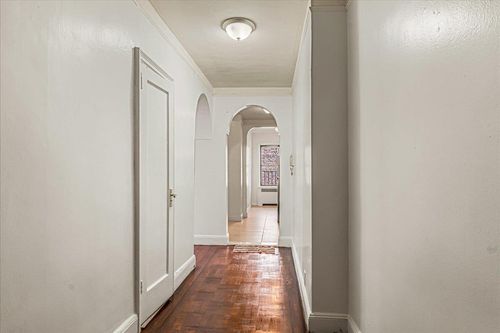 apt-5h-3505 Parsons Blvd, Flushing, NY, 11354-4221 | Card Image