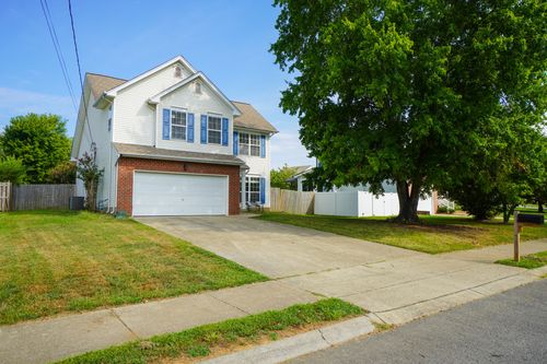 112 Deer Ridge Ln, Hendersonville, TN, 37075-5077 | Card Image