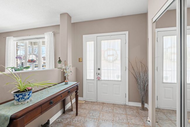 49 Louis Riel St, House other with 2 bedrooms, 2 bathrooms and 2 parking in Embrun ON | Image 4