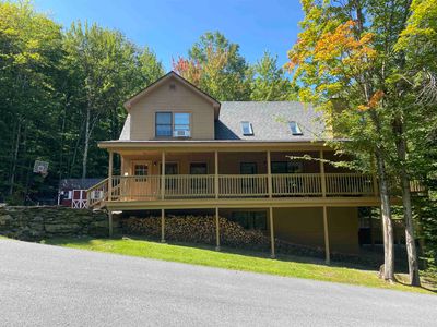 2 Circle View Drive, House other with 6 bedrooms, 4 bathrooms and null parking in Dover VT | Image 1