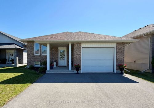 121 Greenhill Lane, Belleville, ON, K8N0C7 | Card Image