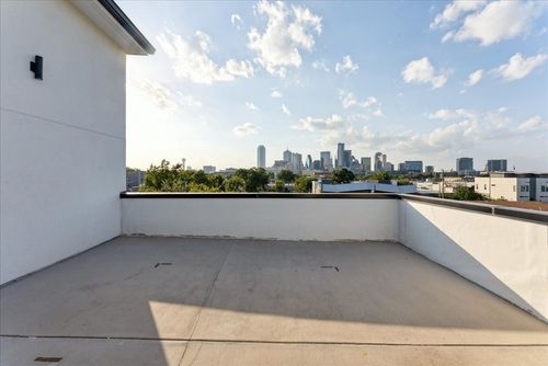 101-1508 Seegar Street, Dallas, TX, 75215 | Card Image