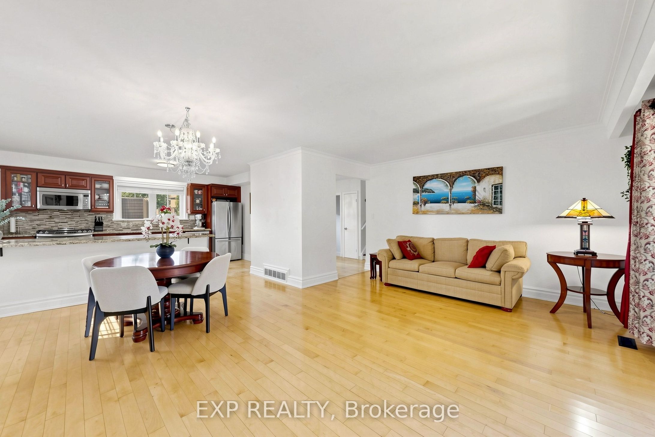 Residential in Toronto W05 5