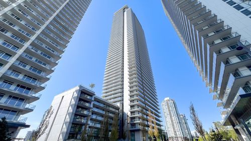 413-3809 Evergreen Pl, Burnaby, BC, V3J0M1 | Card Image