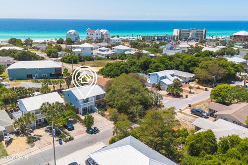 21715 Dolphin Ave, Panama City Beach, FL, 32413-3308 | Card Image