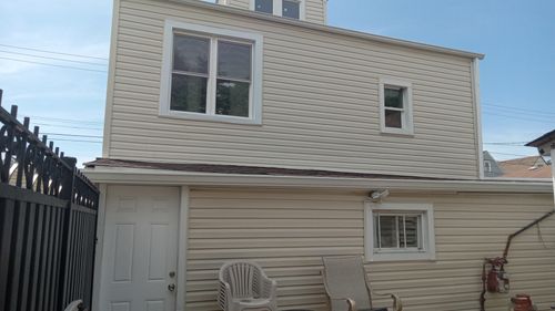 5142 S Campbell Ave, Chicago, IL, 60632-1506 | Card Image