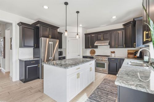 50170 Kapalua Dr, Macomb, MI, 48042 | Card Image