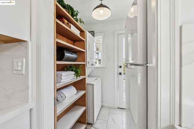1040 Camelia St, House other with 2 bedrooms, 1 bathrooms and null parking in Berkeley CA | Image 21