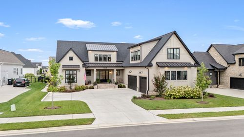 5618 Eaglemont Dr, Murfreesboro, TN, 37129-7434 | Card Image