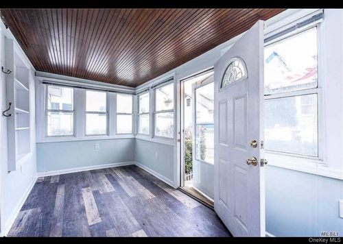 7 August Walk, Long Beach, NY, 11561-2869 | Card Image