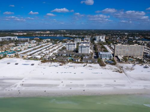 apt-506a-1080 W Peppertree Ln, SARASOTA, FL, 34242-3207 | Card Image