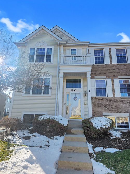 1260 Derry Ln, Pingree Grove, IL, 60140-9122 | Card Image