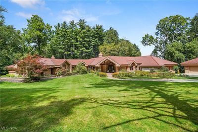 View of front of house with a front yard | Image 1