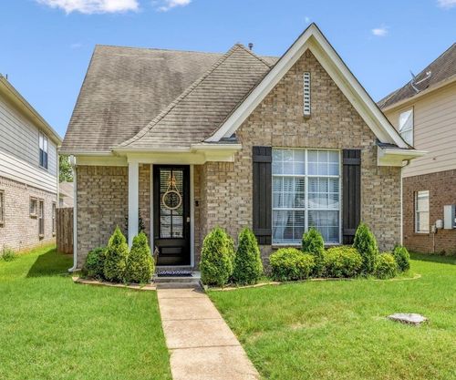 1568 Wynne Rd, Cordova, TN, 38016-4904 | Card Image