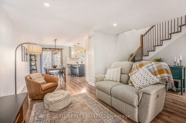 23 Christian St, House attached with 3 bedrooms, 3 bathrooms and 2 parking in Limoges ON | Image 5