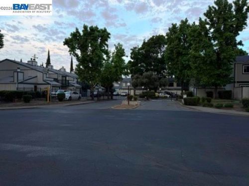 29-299 Shasta Dr, Vacaville, CA, 95687-4967 | Card Image