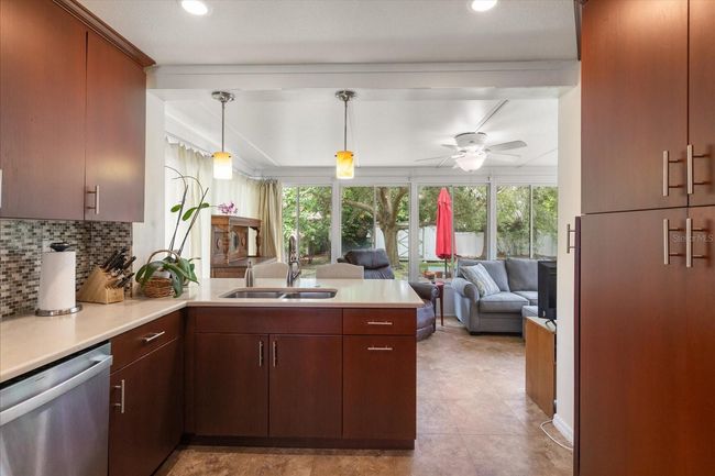 4321 S Thatcher Ave, House other with 3 bedrooms, 1 bathrooms and null parking in TAMPA FL | Image 17