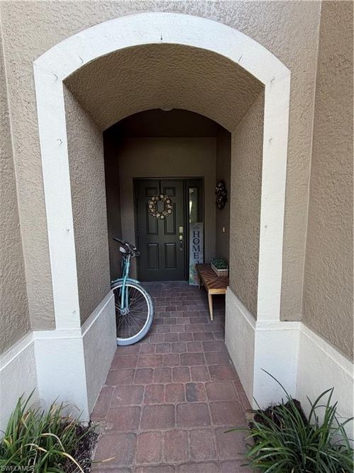 3765 Tilbor Cir, FORT MYERS, FL, 33916-8038 | Card Image