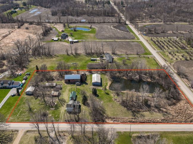 9915 Van Buren Rd, House other with 3 bedrooms, 1 bathrooms and null parking in Fowlerville MI | Image 25
