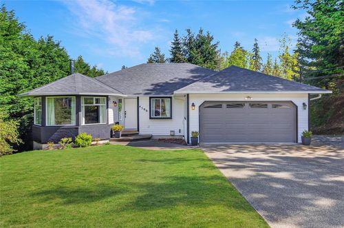 4306 Briardale Rd, Courtenay, BC, V9N9R7 | Card Image