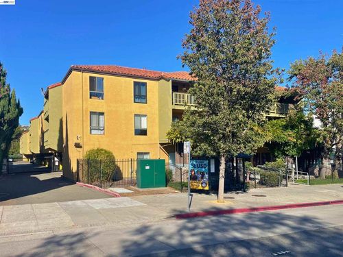 204-16006 E 14th St, Ashland, CA, 94578-3208 | Card Image