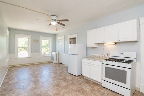 2-208 Prospect St, Chicopee, MA, 01013-4048 | Card Image