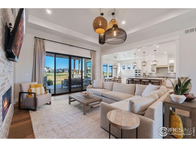 2774 Heron Lakes Pkwy, House other with 4 bedrooms, 5 bathrooms and null parking in Berthoud CO | Image 17