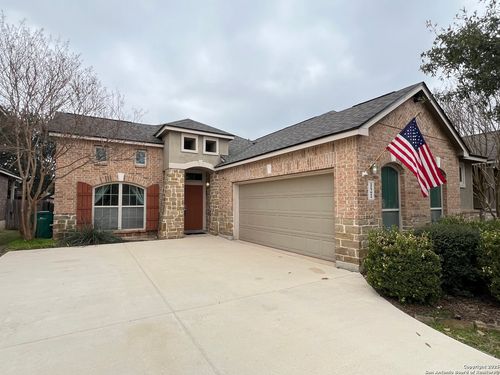 121 Krieg Dr, Boerne, TX, 78006-3266 | Card Image
