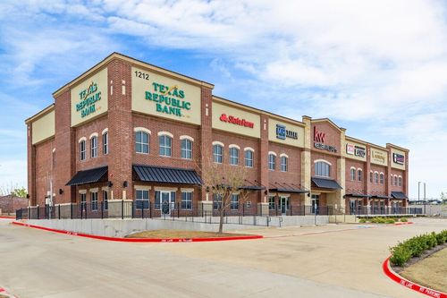 1212 S Preston Rd, Celina, TX, 75009-3839 | Card Image