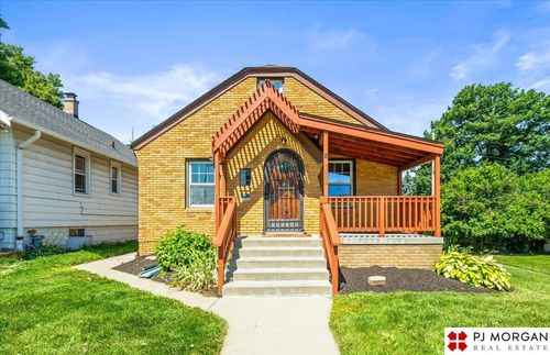5002 S 37th St, Omaha, NE, 68107-2554 | Card Image