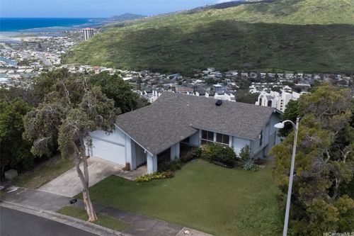 944 Kaahue Street, Honolulu, HI, 96825 | Card Image