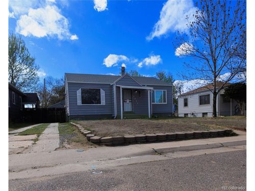3975 S Pennsylvania St, Englewood, CO, 80113-4743 | Card Image