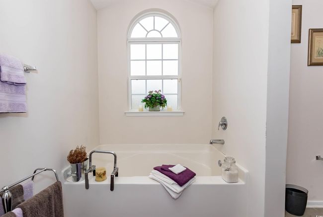 Full bath with a bath | Image 13