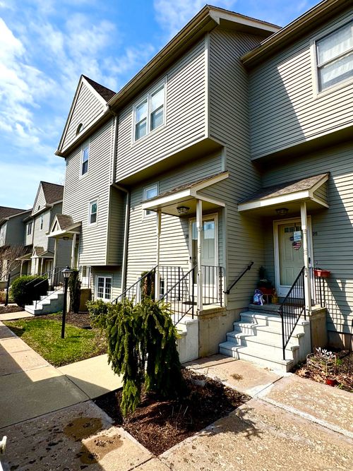 26-40 Cornerstone Ct, Plantsville, CT, 06479-1548 | Card Image
