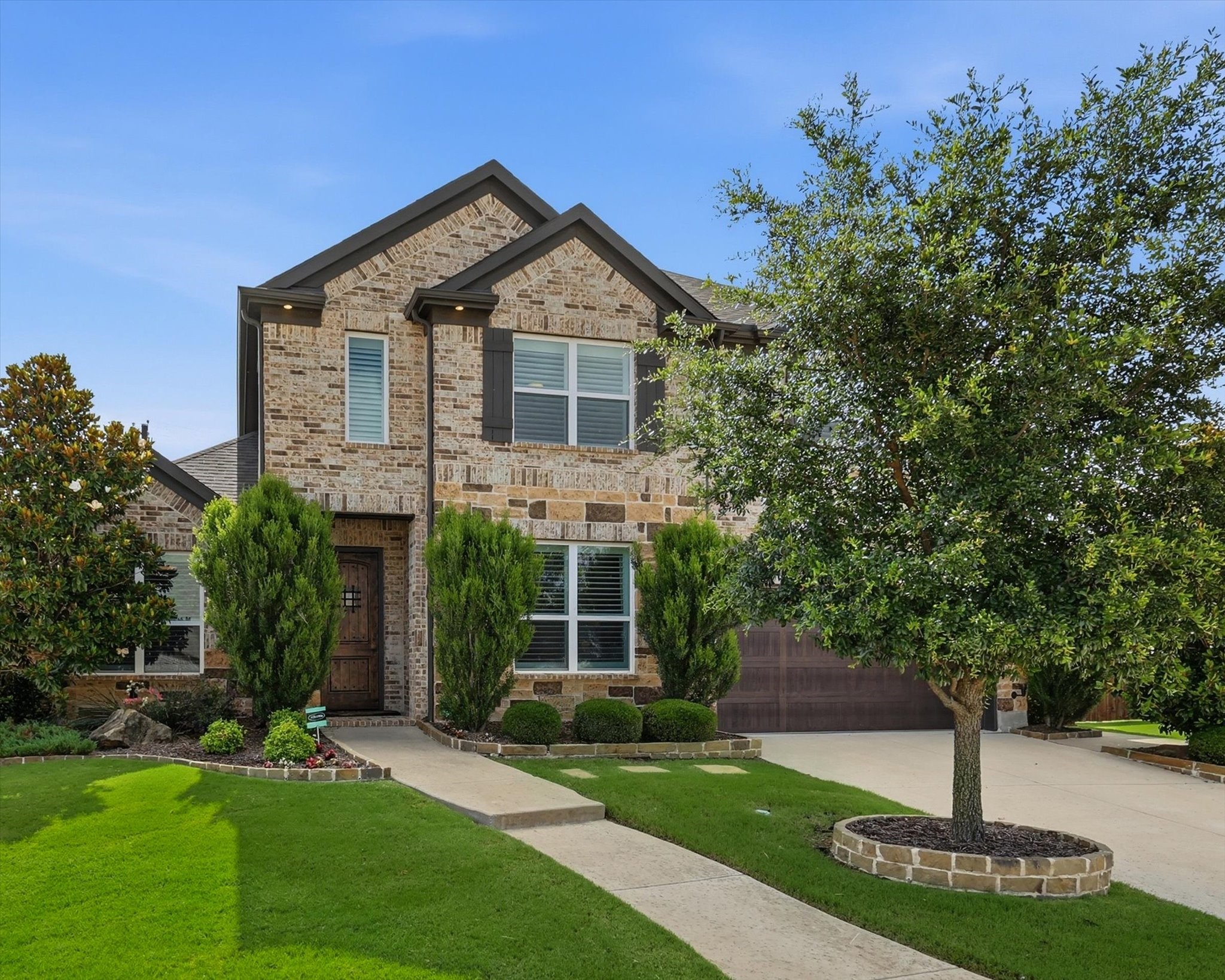 Residential in Northlake 3