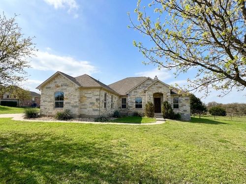 124 Sunrise Cir, Liberty Hill, TX, 78642-3952 | Card Image